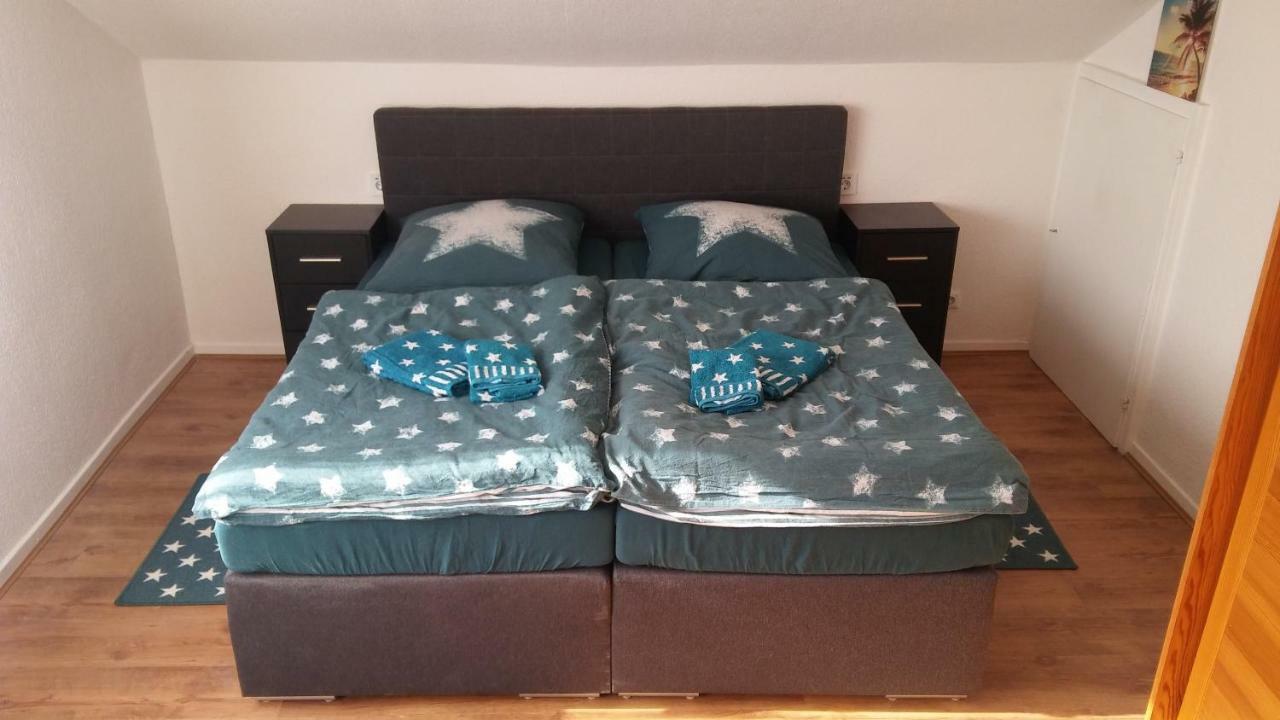 Apartamento Sleepcentral Düsseldorf Exterior foto